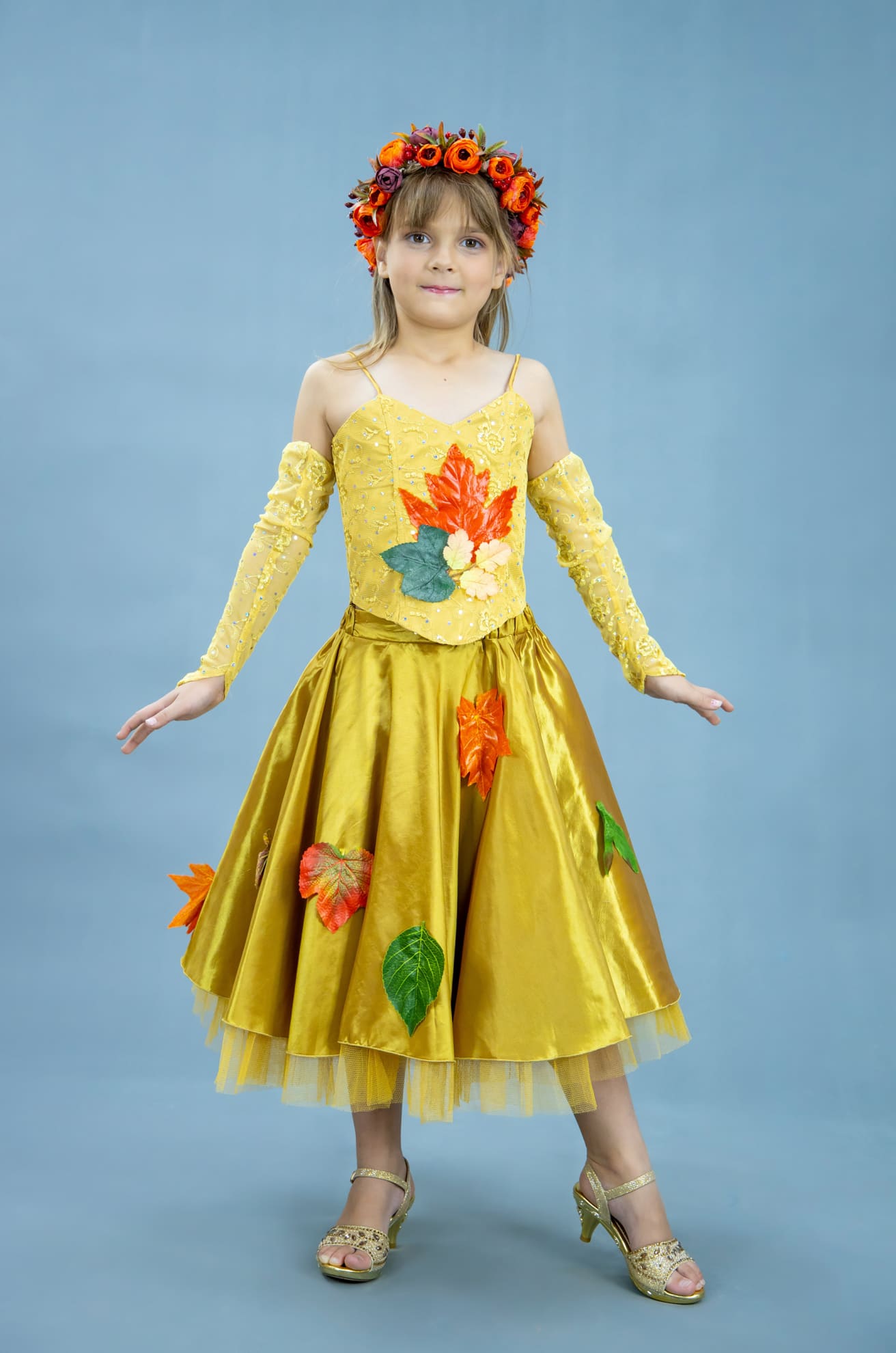 Костюм осени в народном стиле: платье, кокошник (Украина) купить в Москве