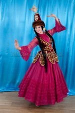 2041. Казахский национальный женский костюм