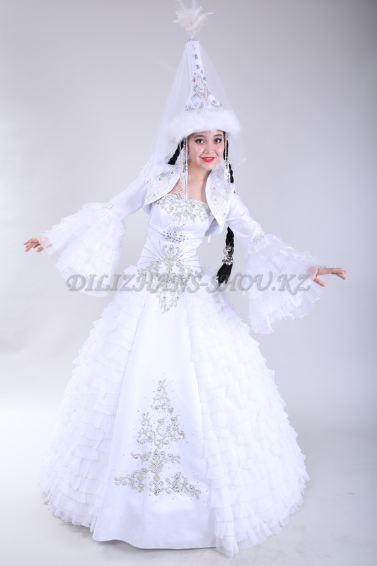 Казахское свадебное платье национальное