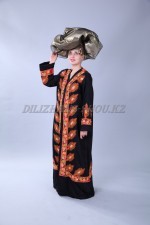 2210. Африканский национальный костюм женский