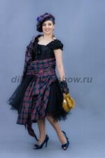 04350 Женский костюм в Шотландском стиле
