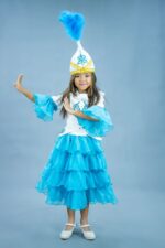 03743 Казахский национальный костюм Алтынай 02