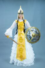 03880 Казахский национальный костюм