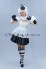 04469 Клоунесса в черно-белом