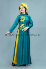 05089 Вьетнамский женский костюм